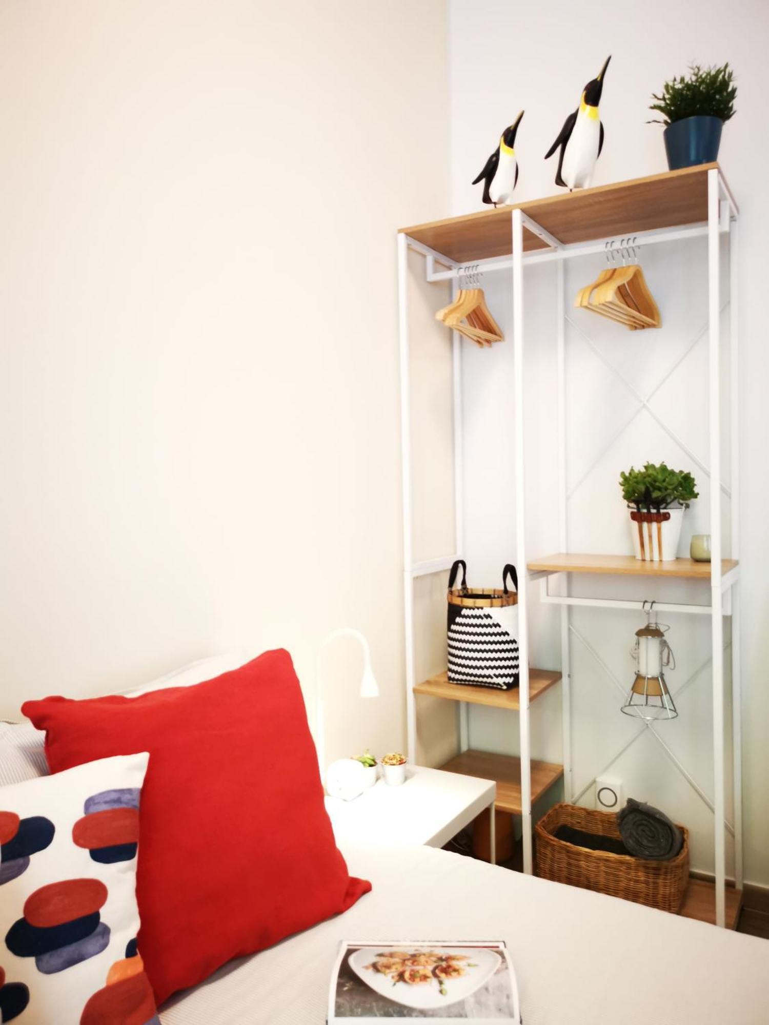 Spacious Apartment 50 Meters From The Metro Μιλάνο Δωμάτιο φωτογραφία