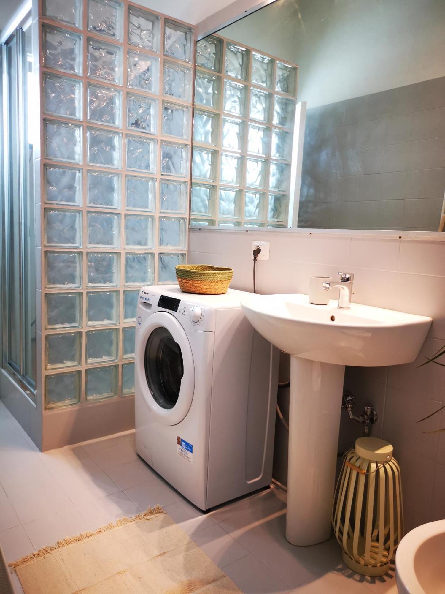 Spacious Apartment 50 Meters From The Metro Μιλάνο Εξωτερικό φωτογραφία