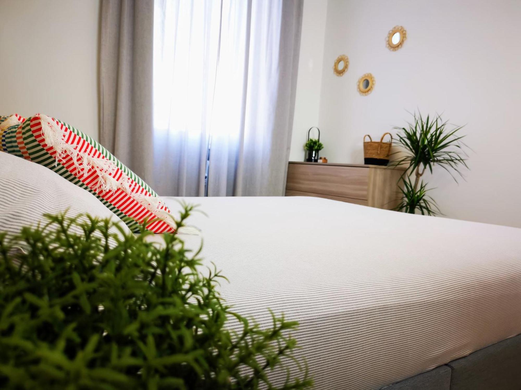 Spacious Apartment 50 Meters From The Metro Μιλάνο Εξωτερικό φωτογραφία
