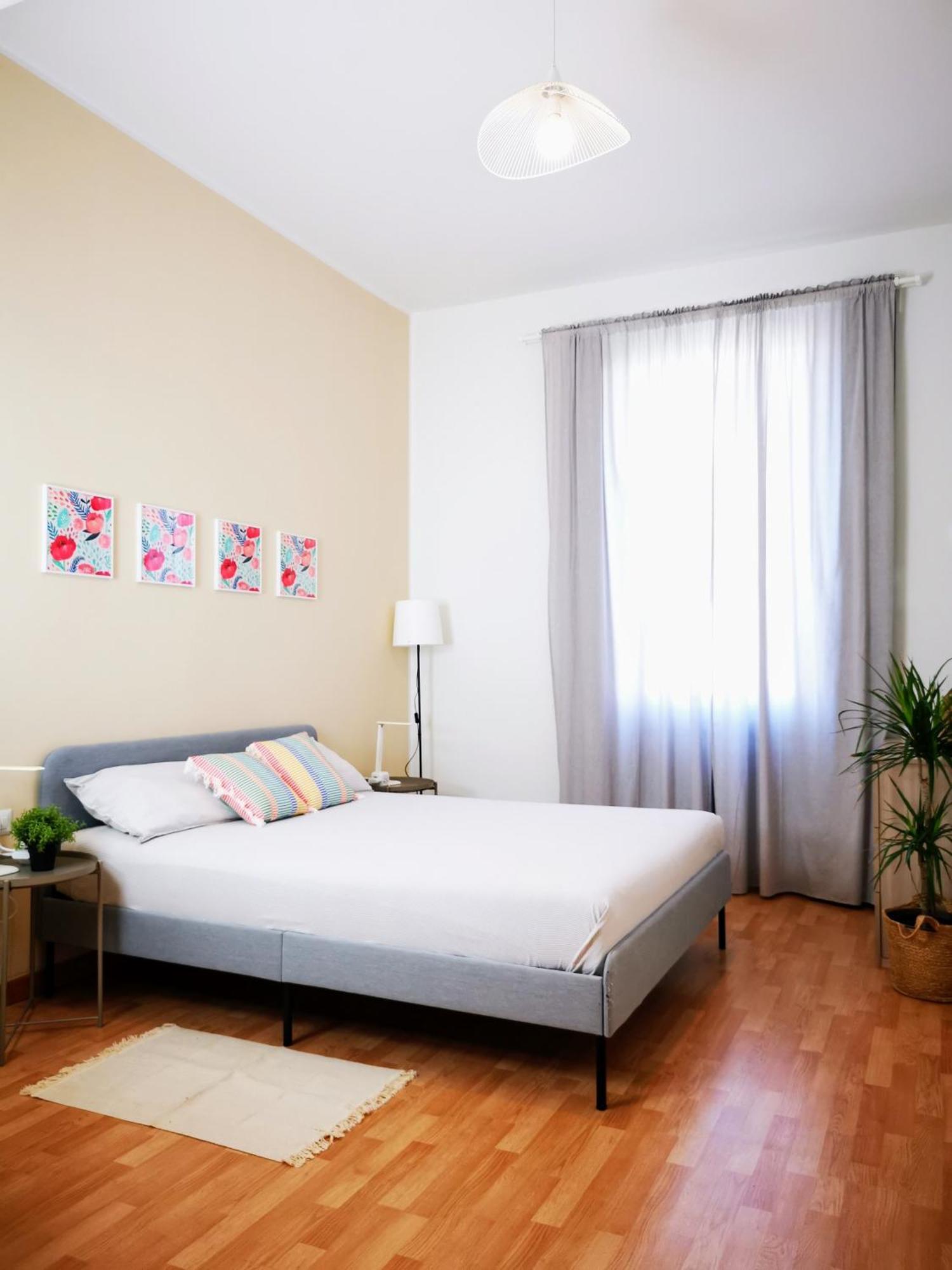 Spacious Apartment 50 Meters From The Metro Μιλάνο Εξωτερικό φωτογραφία